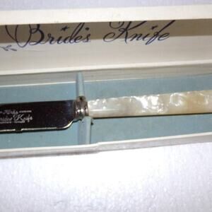 SHIEFIELD ENGLAND STAINLESS CAKE KNIFE